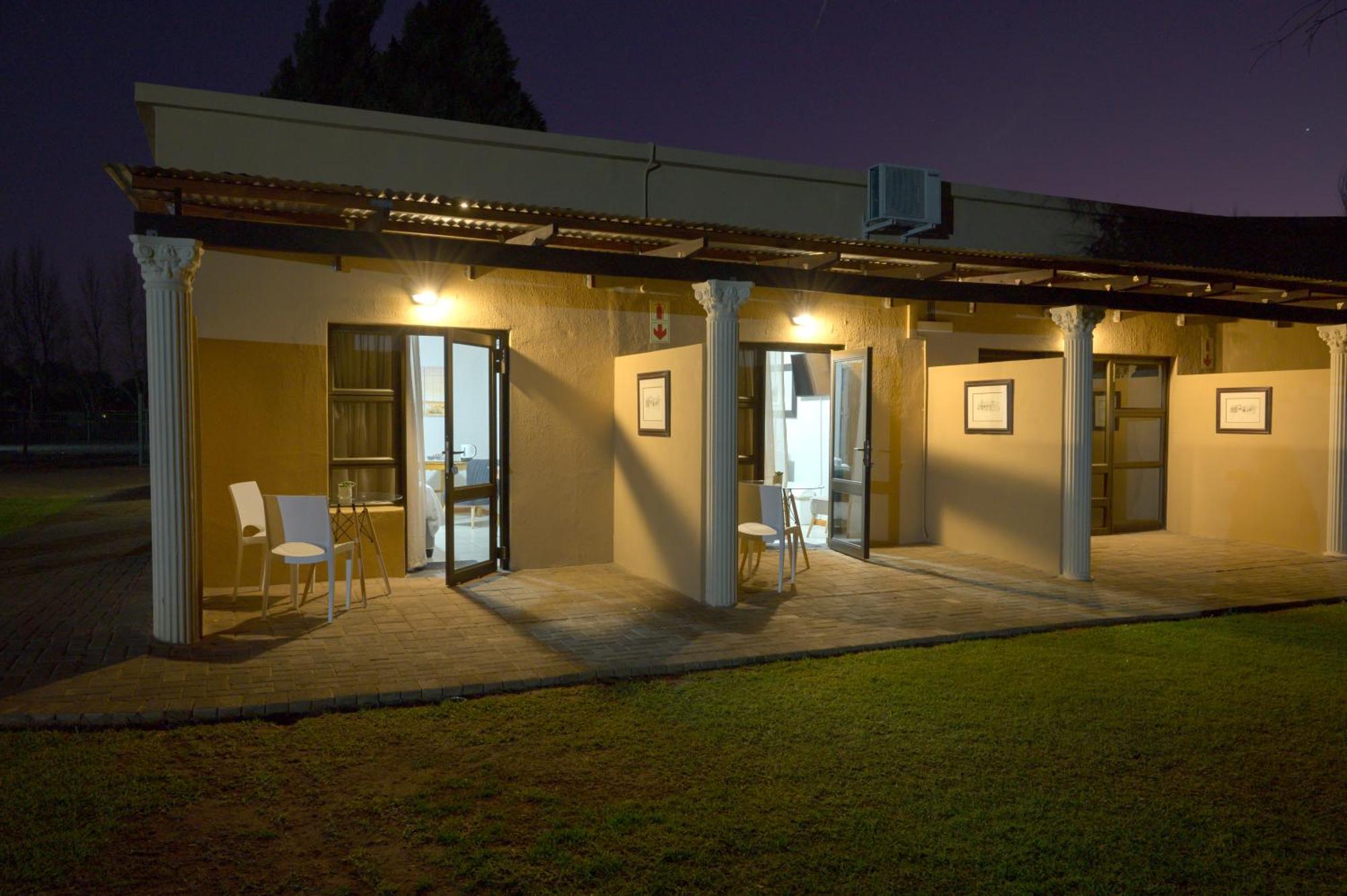 Toscana Estate Блумфонтейн Экстерьер фото